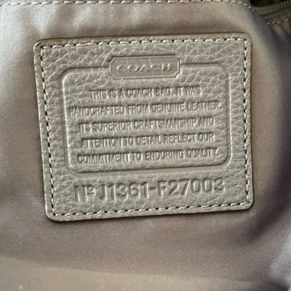 Coach bucket bag - Picture 10 of 11